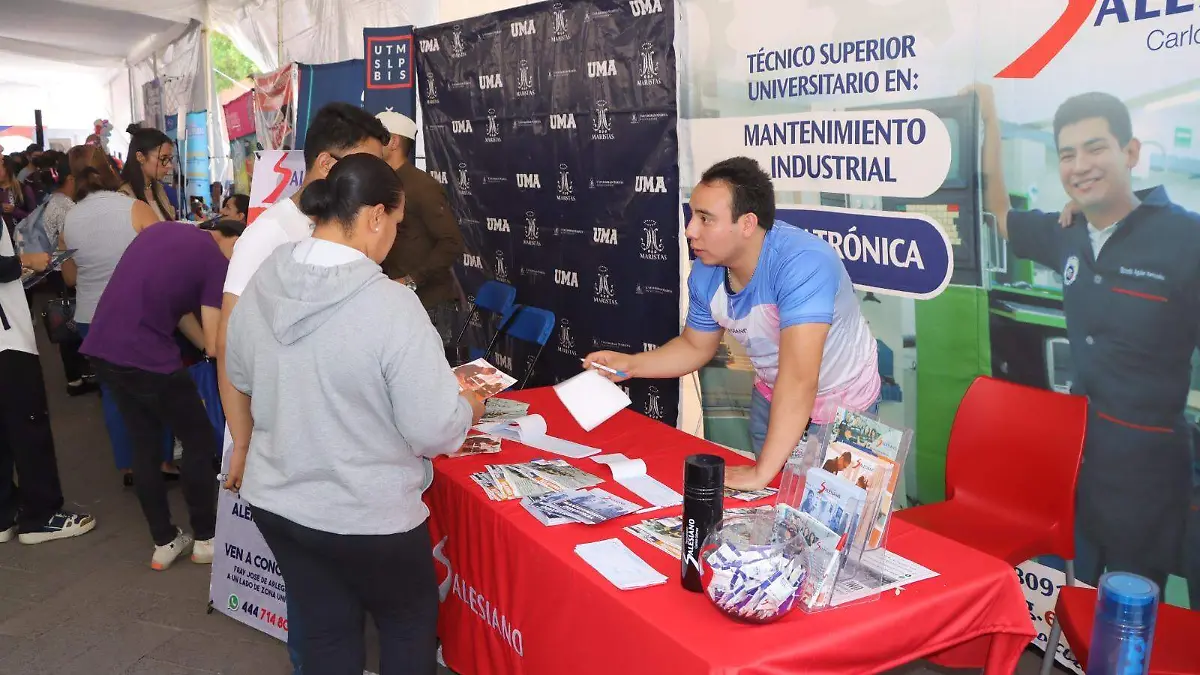 Tercera Feria Universitaria